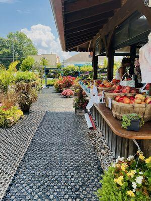 Massanutten Produce