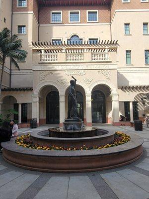 Steven Spielberg Building