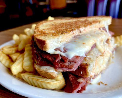 Reuben sandwich