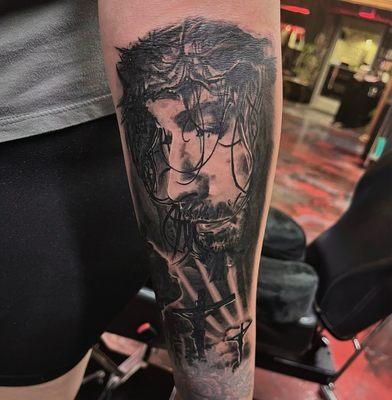 #1 Smokin Guns Tattooz