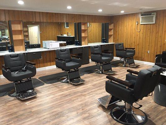 Groom Lounge Barbershop