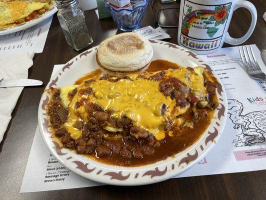 Chili & cheese omelet with an English muffin