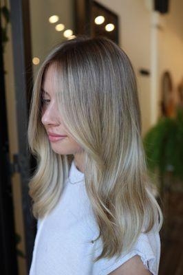 Lived in dimensional blonde