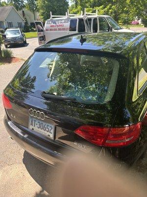 Wolf auto glass repair