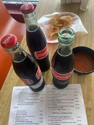 coke & chips with salsa