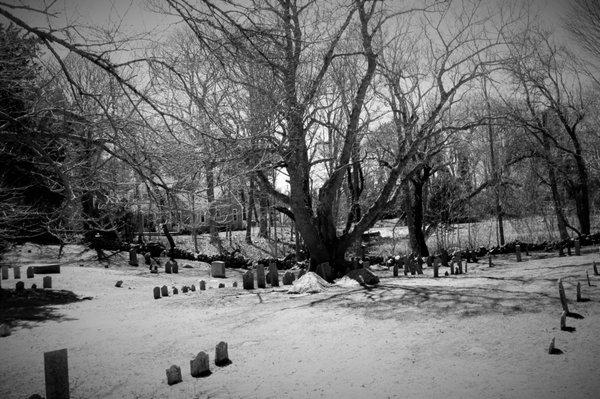 Lothrop Hill Cemetery