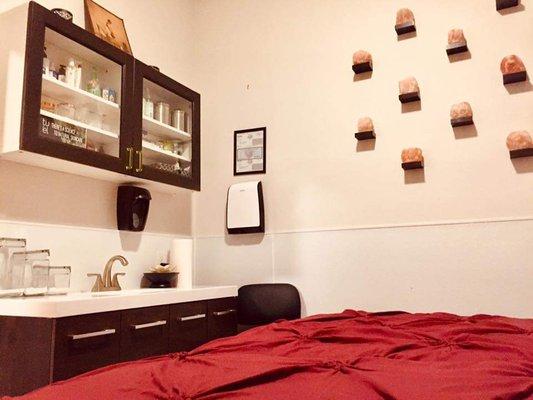 A view of our esthetics treatment room