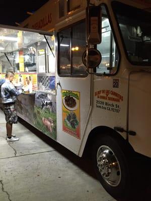 El Rey de Las Carnitas Y La Birria Tatemada