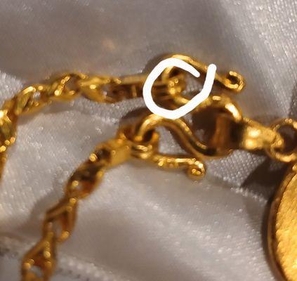 This is the only thing she added with the gold that I took her. She stole the rest and will not return the extra.