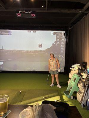 Golf simulation of an awesome course