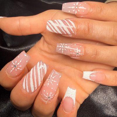 Blooming Nails and Spa