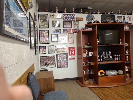 This is the place Mother's should bring their Son's to for a great haircut. Great experience and exceptional service.