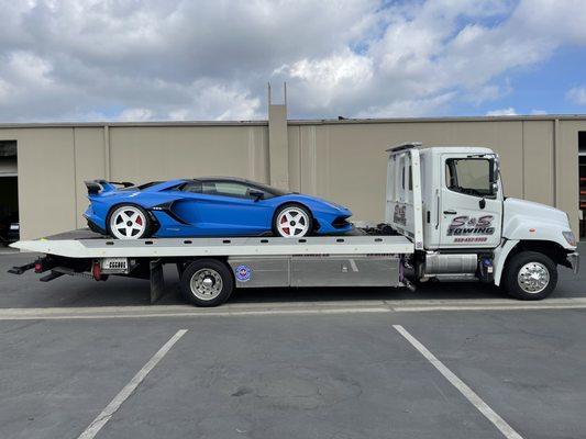 S&S Towing & Recovery