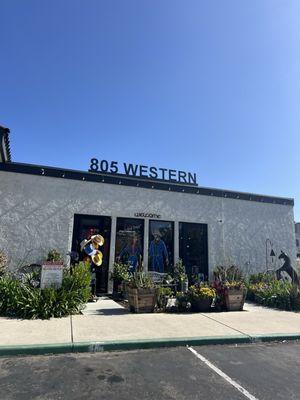 805 Work & Play Gear