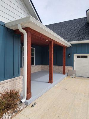 Tallahassee Gutter 6"K Style seamless gutter system and 3"x4"downspouts. Gutter installation Tallahassee Florida