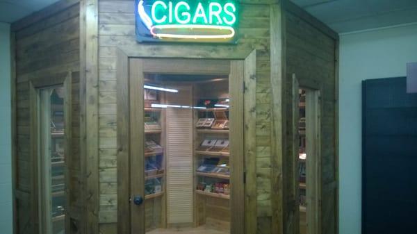 Dollar Depot & Discount Smokes