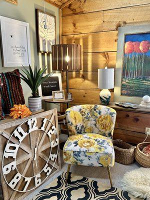 The Consignment Shoppe