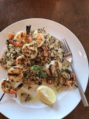 Seafood skewers with rice pilaf