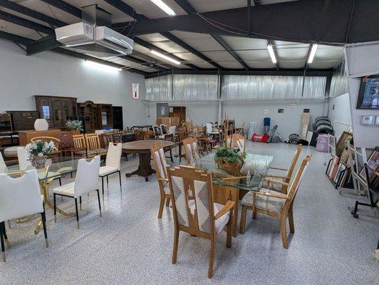 Old Town Mission Thrift Store