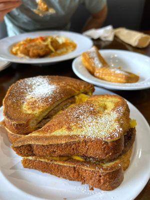 French Toast Bacon, Egg & Cheese Sandwich