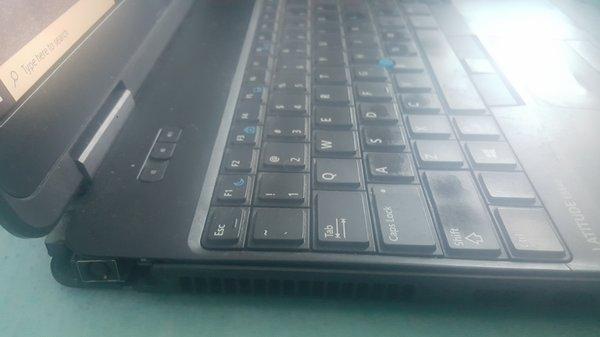 Charging port fixed