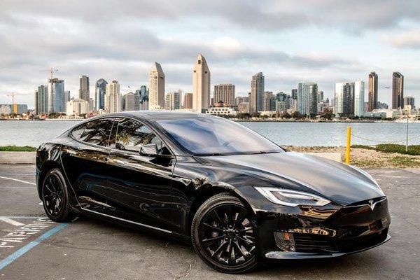 Lusso Transportation