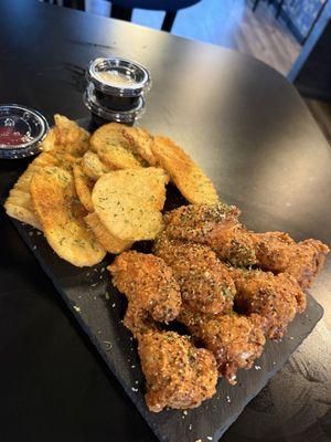 Crush Cocktails and Food