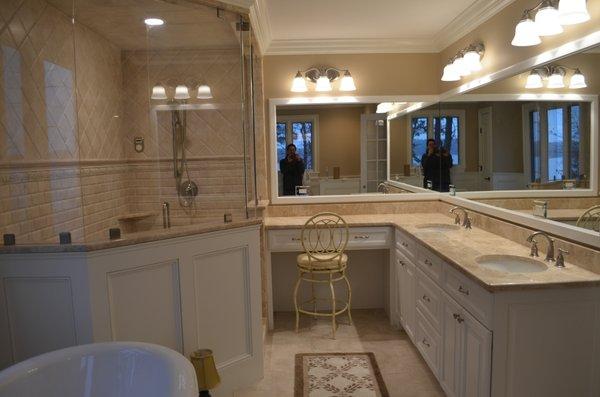 Pembroke Ma Master bathroon