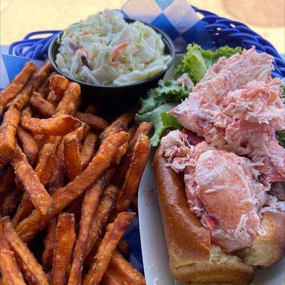 Fishbones Bar & Grille