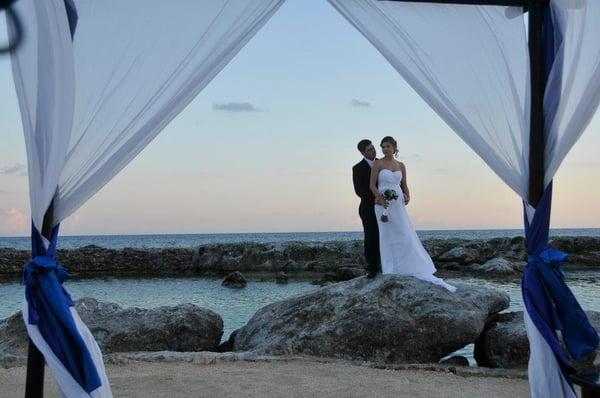 Book Destination Weddings with Premier Plus!