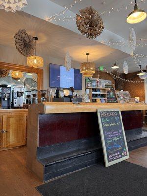 Full coffee shop with tons of pastries! Gluten free too!