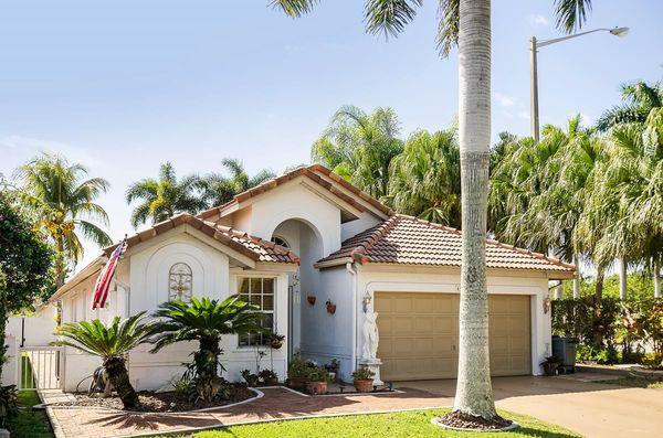 Jones Luxury Real Estate Group