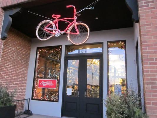 Nicollet Bike and Ski Shop