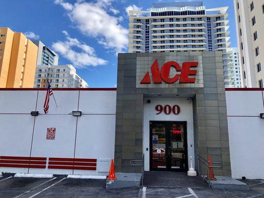 Ace Hardware parking lot entrance
