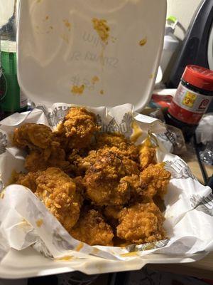 15 boneless wings instead of 15 Bone In wings.