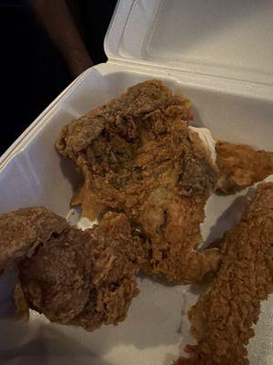 Anduzzi's Sports Club - Green Bay East