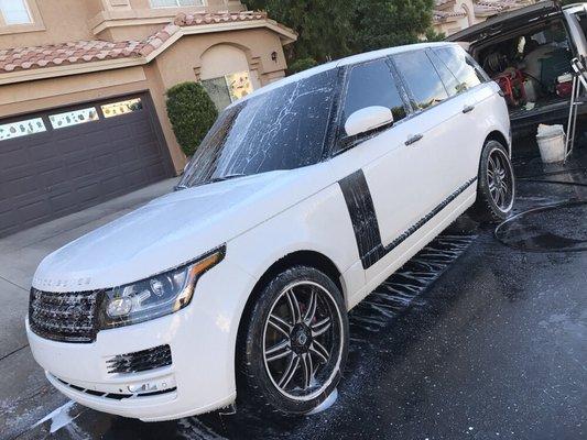 Flopys Auto Detail & Car Wash