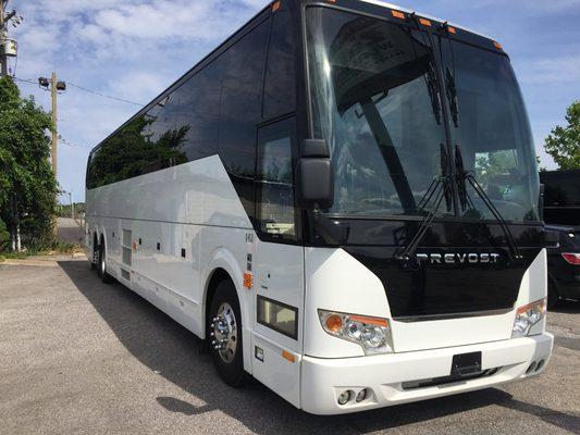44Pass VIP Prevost Party Bus. Fully Loaded for your enjoyment.