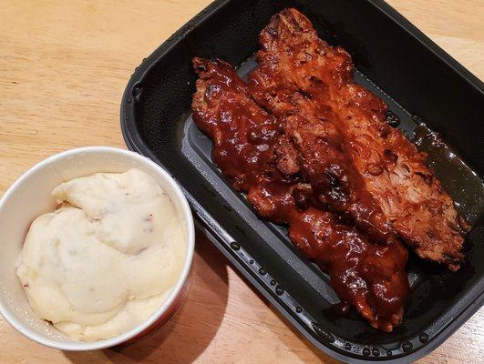 Applebee's Grill + Bar