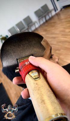 Imperio Latino Barbershop
"Come and see for yourself"