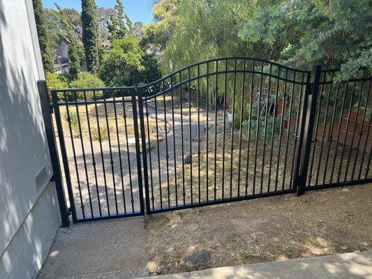 My this is a local small business that understands customer service. The gate was exactly what I asked for.