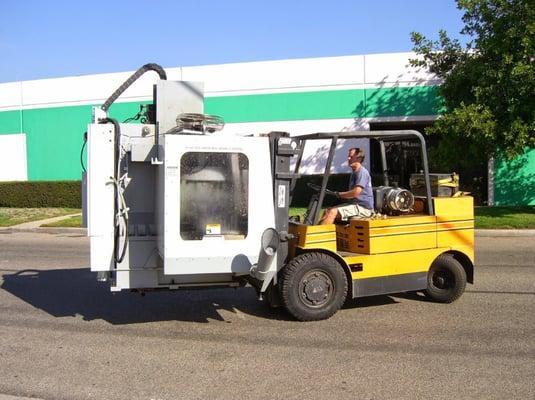 San Diego Towing & Machinery Moving