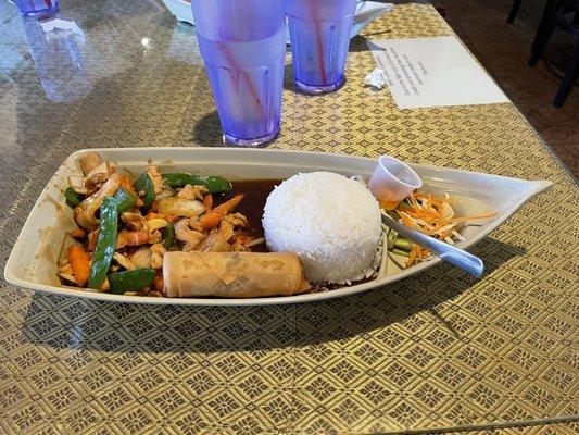 Cashew Chicken Lunch Special