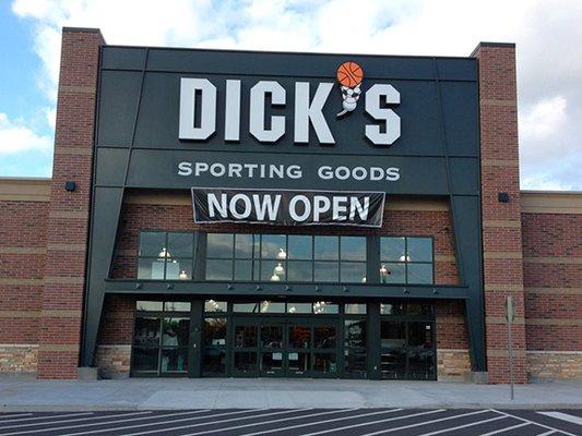 DICK'S Sporting Goods