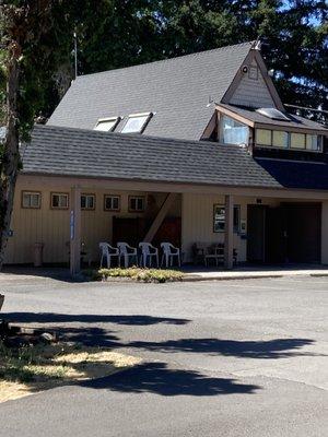 Eugene Kamping World & RV Park