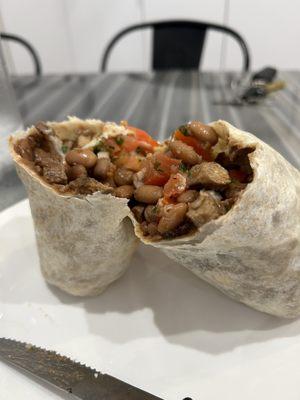 Regular burrito with steak / carne asada and shrimp / camarones