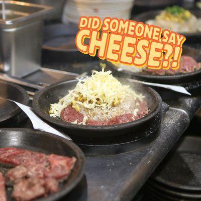 Behold! The Beef Pepper Rice of your dreams. Because who doesn't love more cheese?