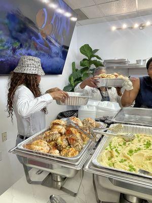 The First Lady Loretta Jones, the hostess with the mostest.