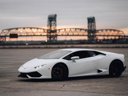 AAXOTICS Premium Car Rental