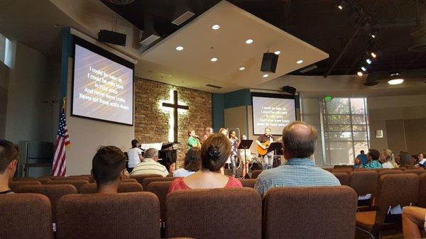 Friends Community Church